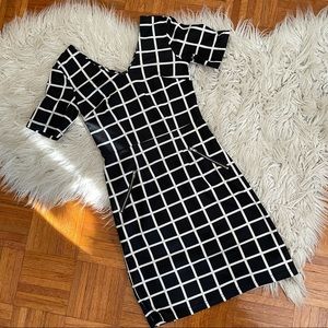 SUZY SHIER geometric dress with zippers XS